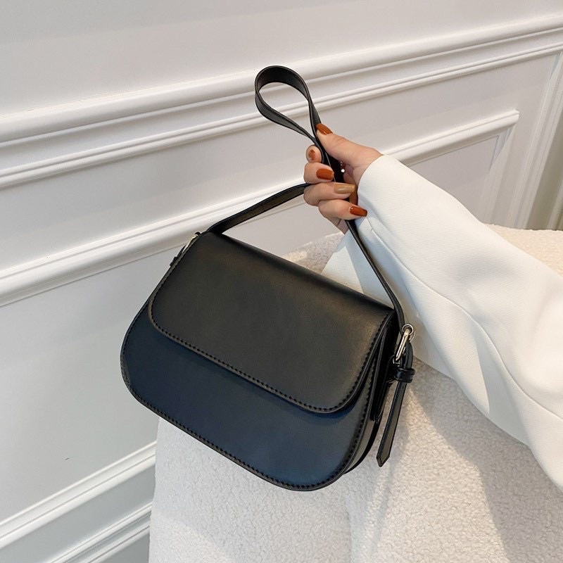 Túi xách nữ thời trang Hàn Quốc chất liệu da trơn đơn giản siêu đẹp