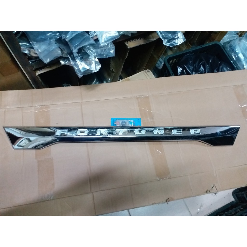 Ốp tay mở cốp mạ crom xe Fortuner đời 2012 2013 2014 2015 NHựa ABS mạ crom