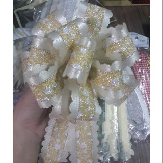 Nơ rút tú cầu