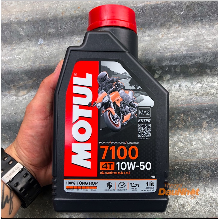 Motul 7100 10w50 1L - nhớt tổng hợp 100% xe máy, mô tô PKL - bản mới (chính hãng)