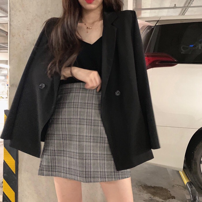 Set áo blazer ulzzang và chân váy caro.Blazer nữ đen form rộng phong cách Hàn Quốc[Có tách set]