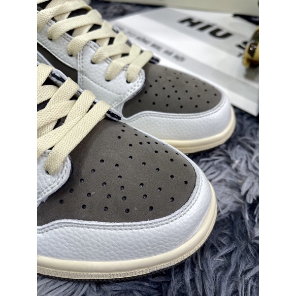 Giầy Thể Thao Jordan 1 low Travis Scott Mocha Da Phấn Best