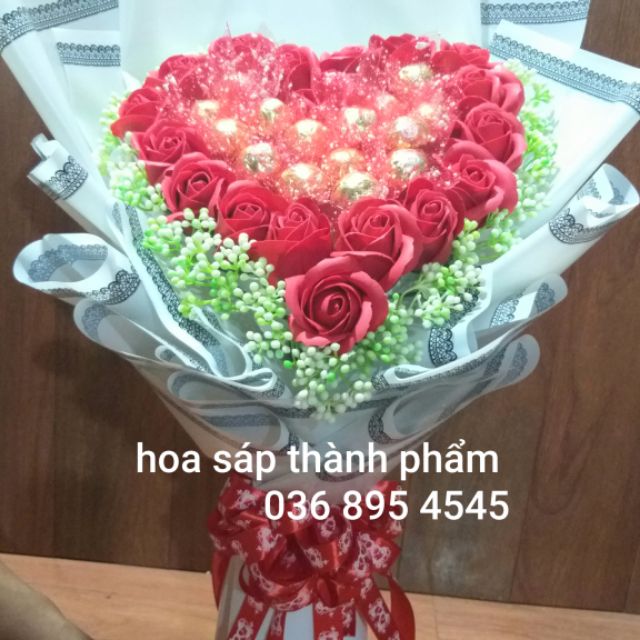BÓ HOA SÁP THƠM HÌNH TRÁI TIM KẾT HỢP SOCOLA SANG TRỌNG TINH TẾ .PHONG CÁCH .