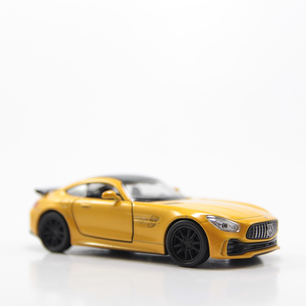 MÔ HÌNH XE XE MÔ HÌNH MERCEDES AMG GTR YELLOW 1:36 WELLY