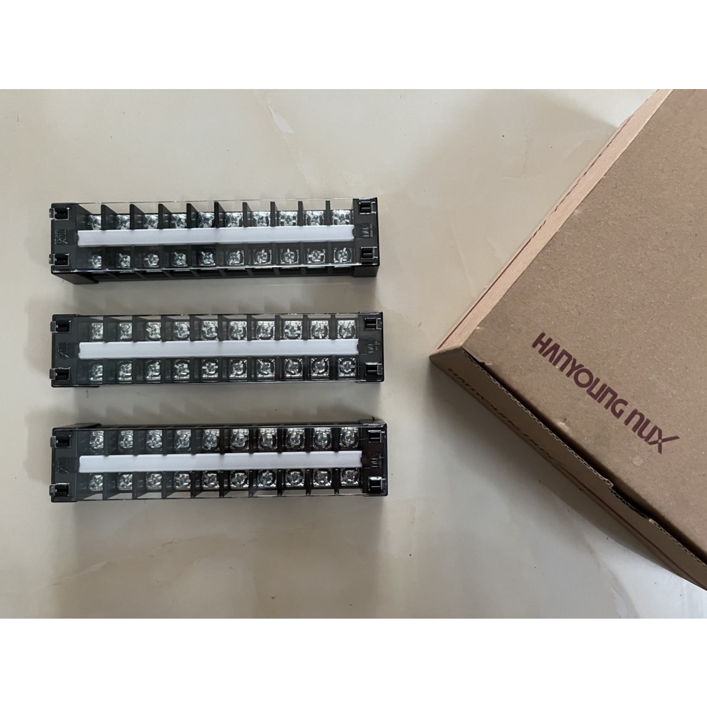 Cầu đấu điện Domino HANYOUNG NUX