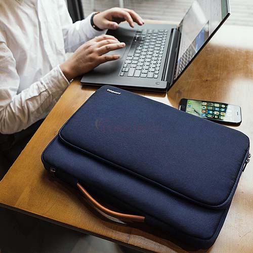 Túi xách chống sốc Tomtoc Spill-Resistant MBook Pro 13 inch A22-C02 - Hàng chính hãng