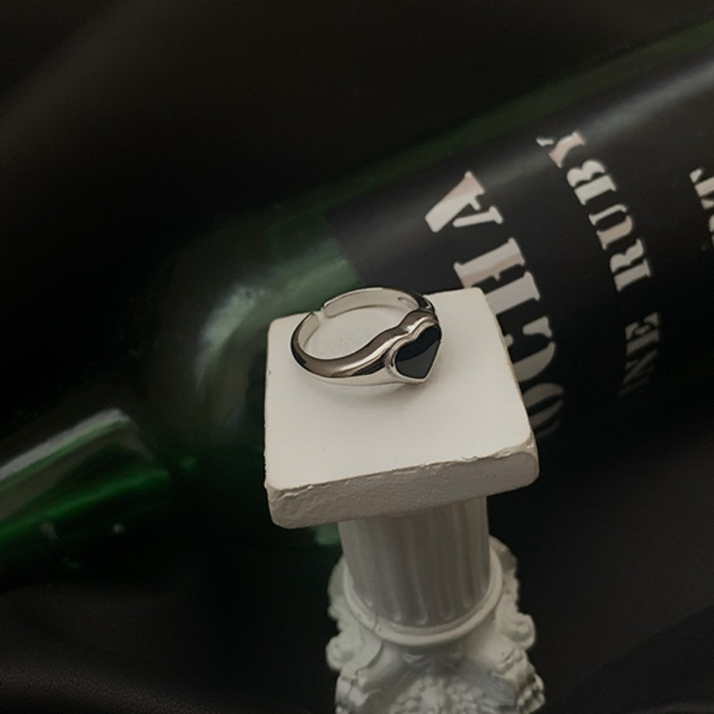 Nhẫn có thể tùy chỉnh kích cỡ thiết kế đơn giản