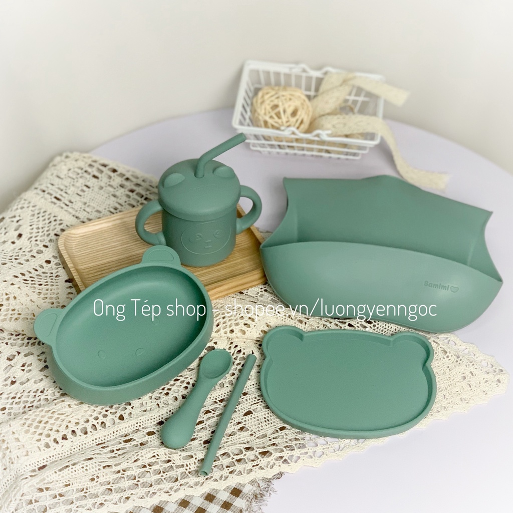 Set ăn dặm silicon 5 chi tiết Bobby Doll: bát ăn dặm silicon hình gấu, khay ăn dặm gấu kiêm nắo đậy, thìa, yếm, cốc