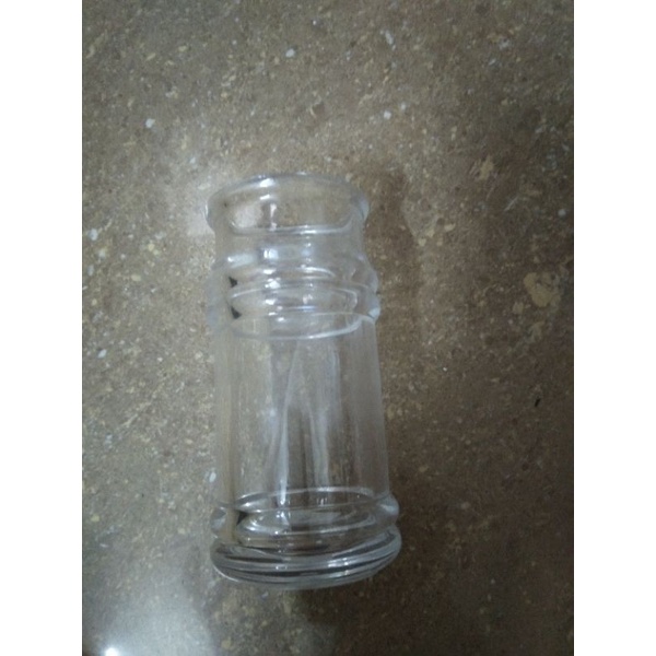 Dụng cụ vịt mắm rót dầu mắm nhựa cứng trong nắp zoang hít 200ml