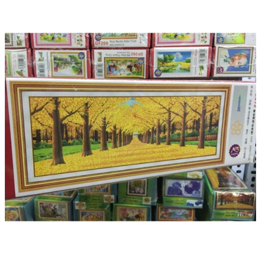 Tranh Đính Đá PHONG CẢNH RỪNG LÁ VÀNG. Kích Thước: 1m50 x 60cm - 1m89 x 75cm