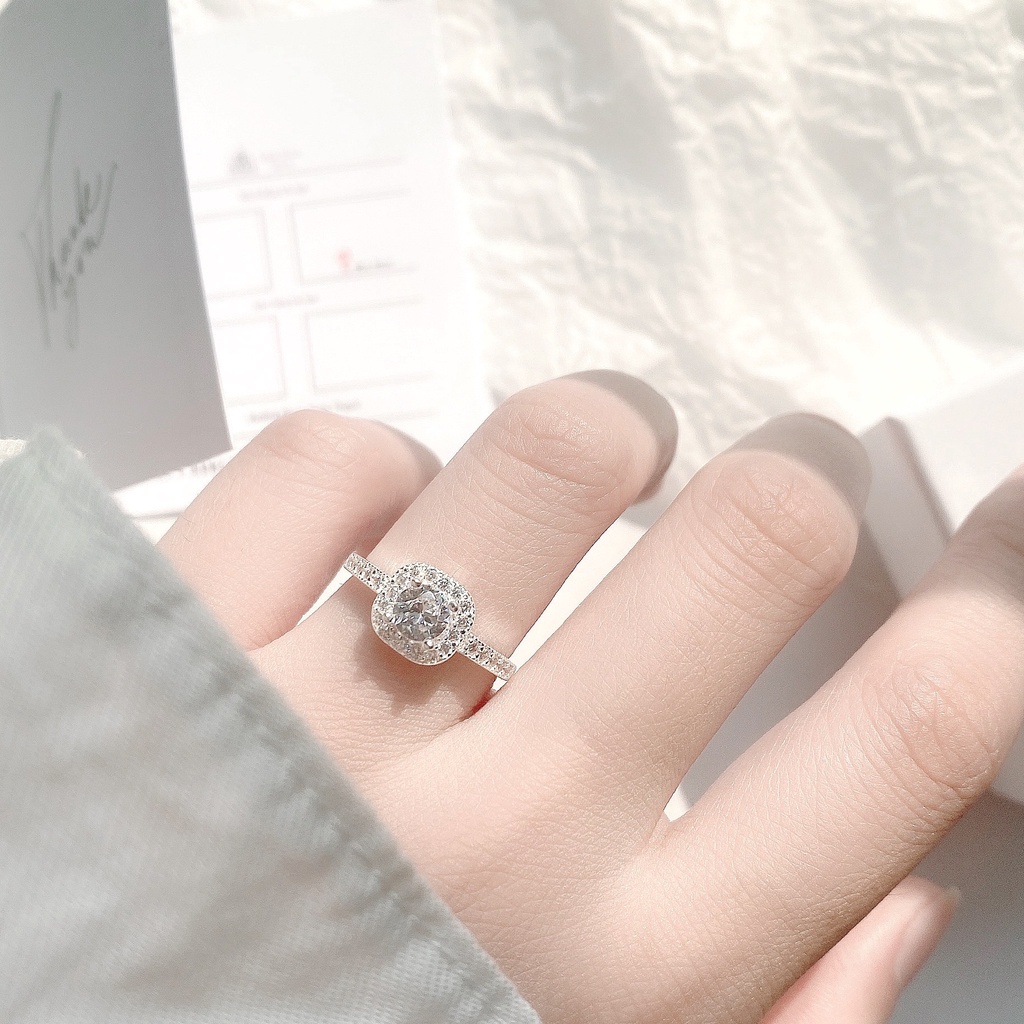 Nhẫn bạc nữ Miuu Silver đính đá vuông sang trọng Pholip Ring
