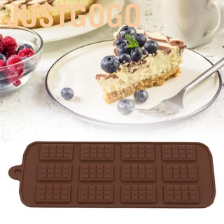 Khuôn làm bánh dạng ô lưới hình thỏi socola bằng silicone tiện dụng