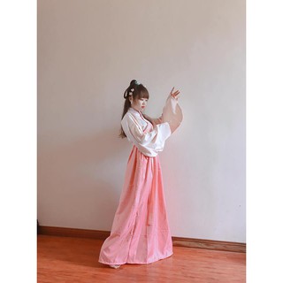 Váy cổ trang vạt chéo