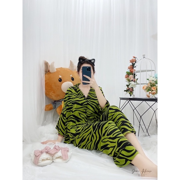 Đồ ngủ pijama nữ lụa mango cánh dơi form thường