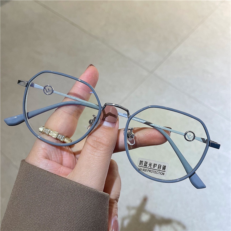 Mắt Kính Chống Bức Xạ Và Ánh Sáng Xanh Dành Cho Nam Và Nữ