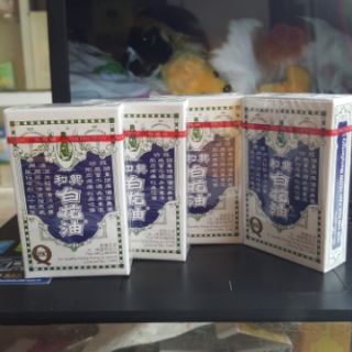 Dầu trắng HOE HIN (Dầu Bạch Hoa)