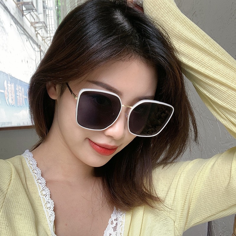 Kính mát nữ thời trang gọng vuông mắt kính chống tia UV phong cách Hàn Quốc đẹp giá rẻ ABICA 208