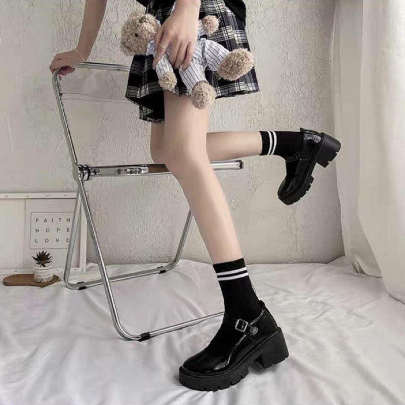 Giày Búp Bê Lolita Đen Trơn Da Bóng Bánh Bèo