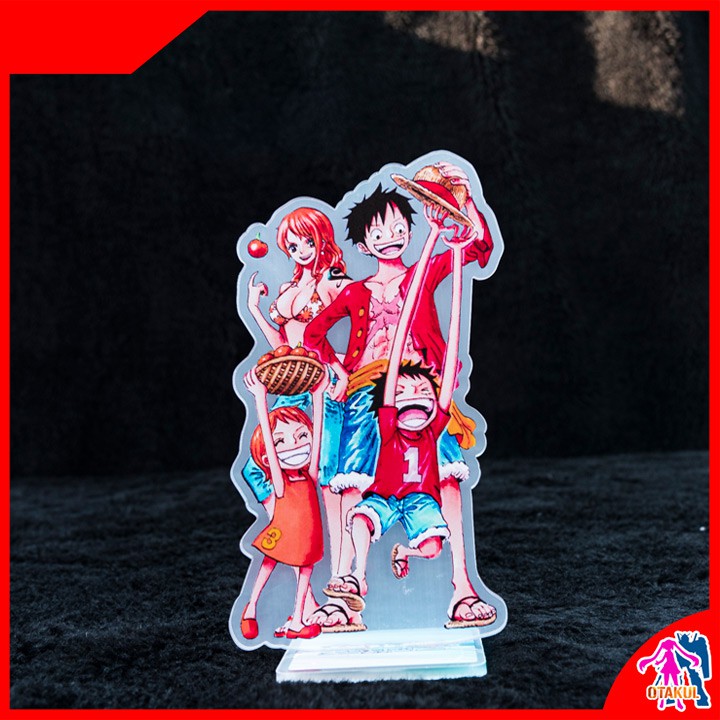 Mô Hình Standee One Piece - Family Luffy Và Nami