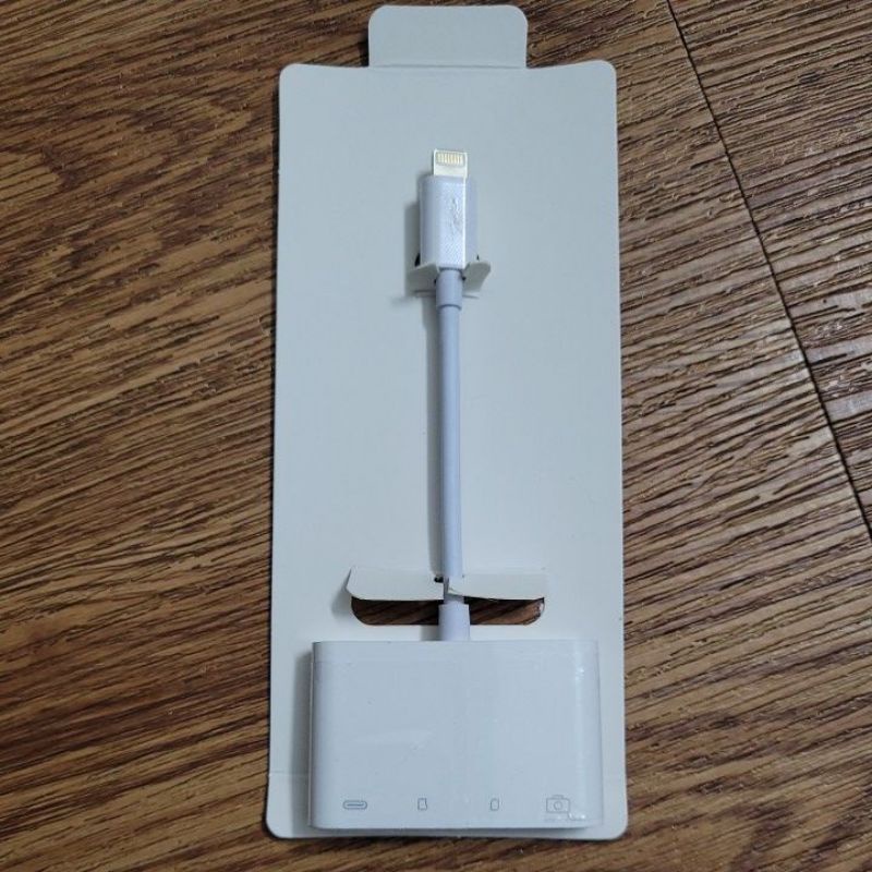 Đọc thẻ OTG 4 in 1 cho điện thoại táo