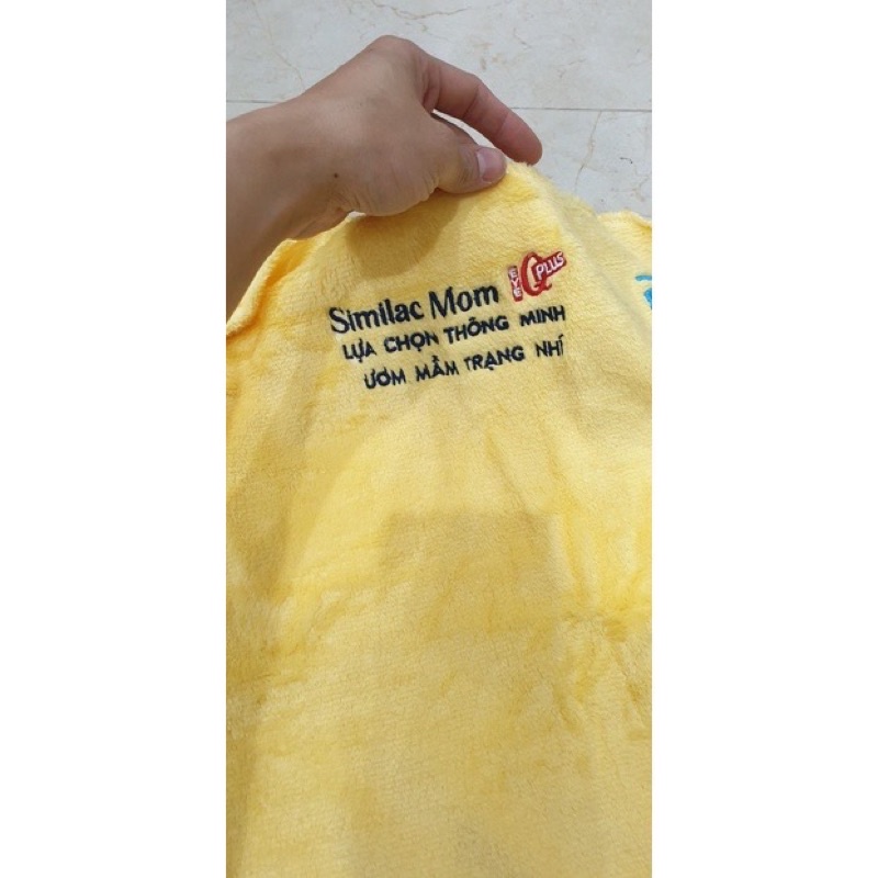 Khăn choàng tắm tiện lợi Loại To Mềm Hkm Similac Mom