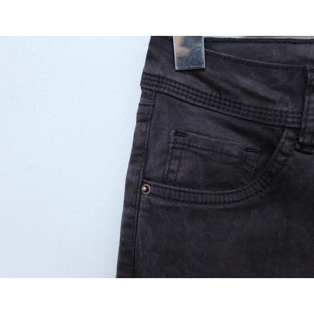 Q8771 - Quần jean Skinny xuất, trơn