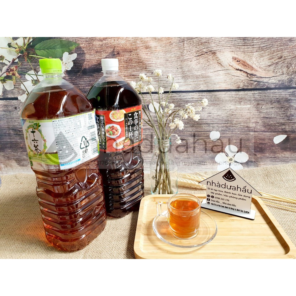 Một chai nước trà ô long/ trà ngũ cốc matcha giảm cân Asahi Nhật Bản 2000ml | BigBuy360 - bigbuy360.vn