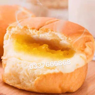 10 Chiếc Bánh Mì Nhân Cam Trứng Muối