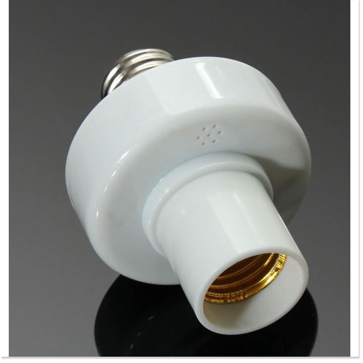 Đuôi đèn  🔖1 ĐỔI 1 🔖 Đuôi đèn E27 điều khiển từ xab thông minh, điều khiển bật tắt bóng đèn từ xa cao cấp 5976