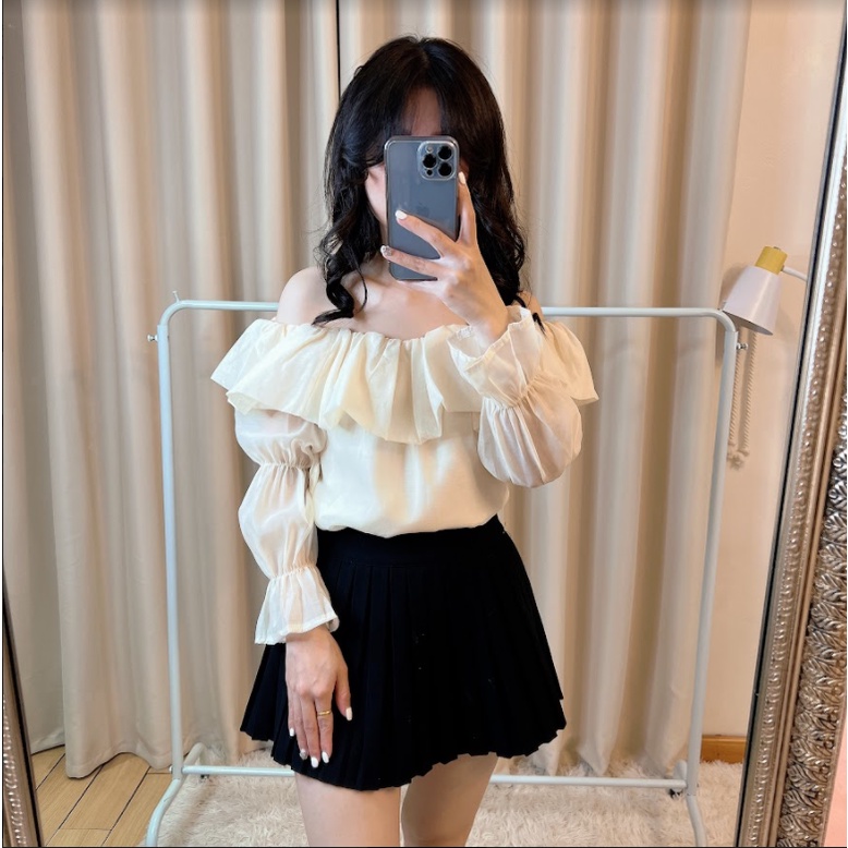 Áo trễ vai voan tay bồng