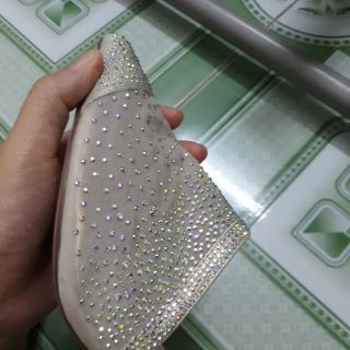 Giày sục nữ đá