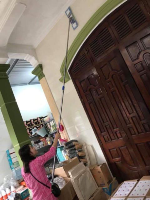 Chổi lau tường 1,5m và 3m size 45cm   tặng kèm 1 bông lau dự phòng