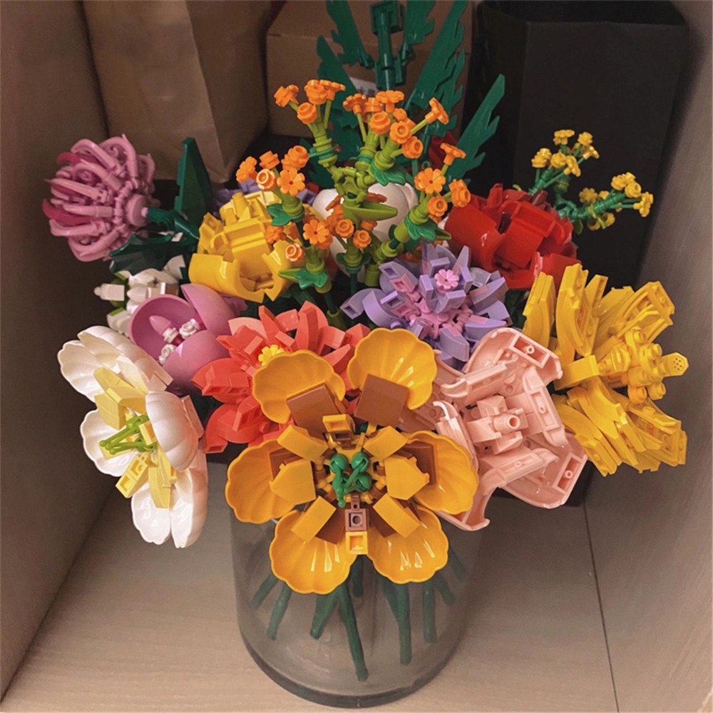 Bó Hoa Hồng Thời Trang Xinh Xắn Cho Bạn Gái