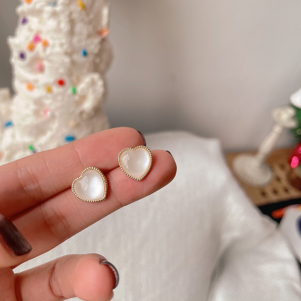 Đôi khuyên tai hình trái tim đính đá pha lê thanh lịch cho nữ