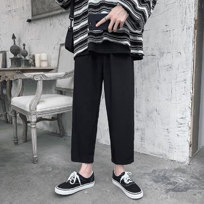 Quần lửng ống rộng phong cách năng động trẻ trung cho nam | BigBuy360 - bigbuy360.vn