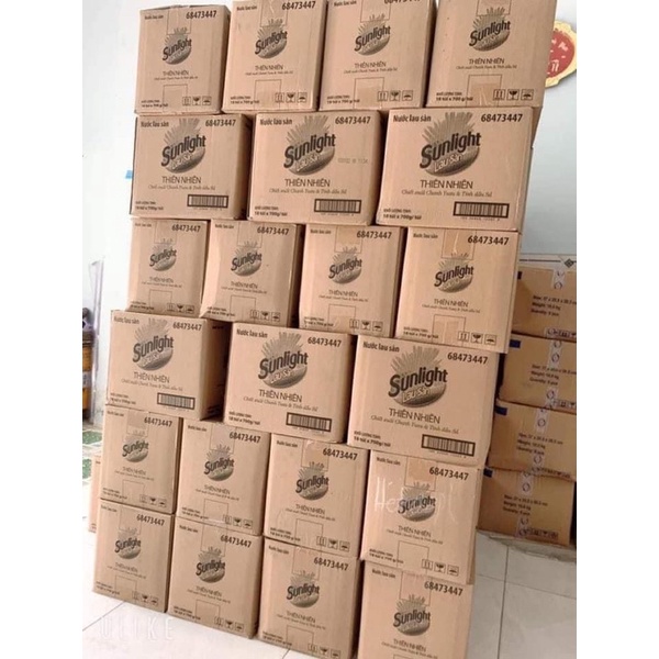 NƯỚC LAU SÀN SUNLIGH CHANH XẢ 700ml