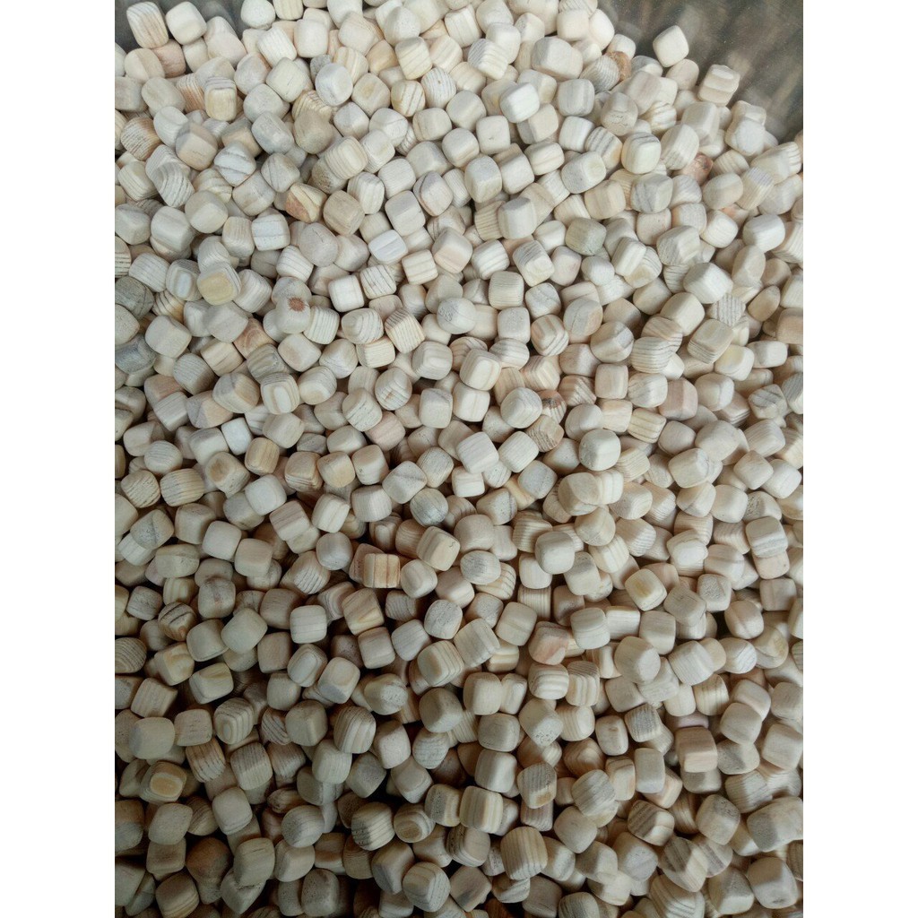 Hạt gỗ xúc cát (1kg)