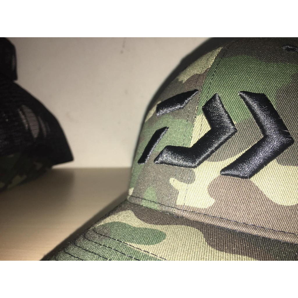 Nón lưới thể thao Logo Daiwa