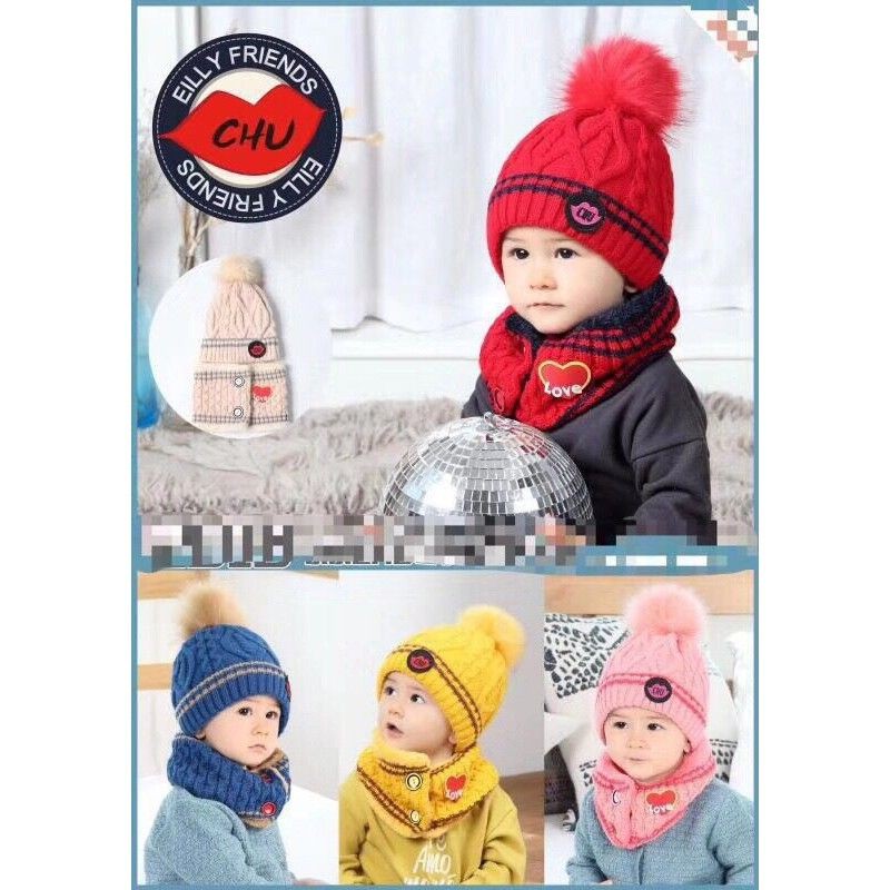 Mũ len quả bông kèm khăn ấm áp cho bé