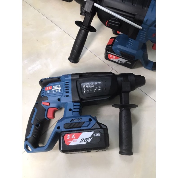 Khoan bê tông pin Dongcheng 20V. Pin bền, khoan khỏe.974649286