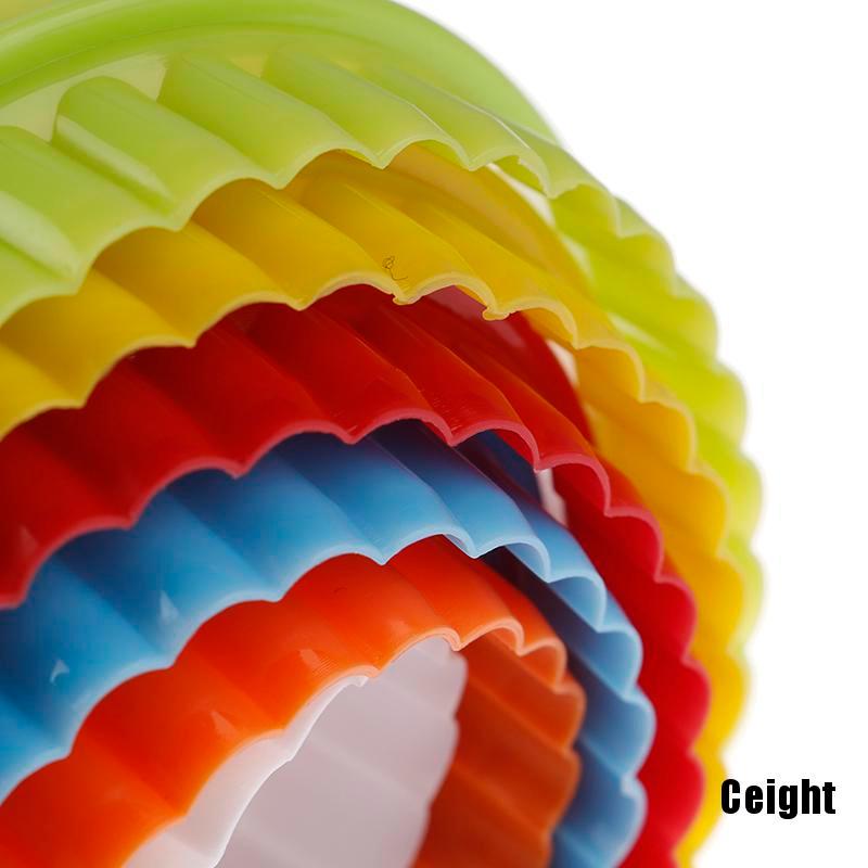 Set 6 Khuôn Cắt Bột Làm Bánh Bao Hình Tròn / Bông Hoa Tiện Dụng