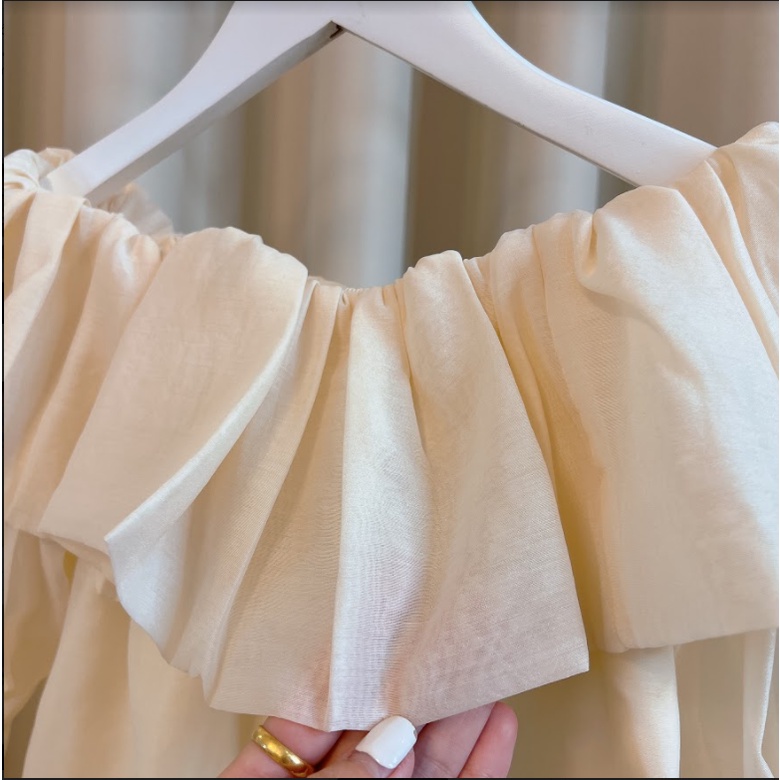 Áo trễ vai voan tay bồng