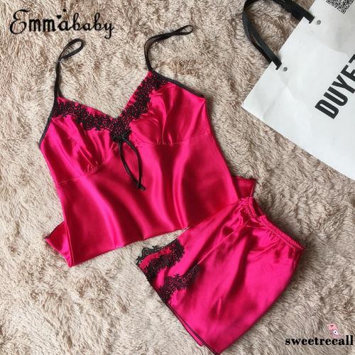 Đồ ngủ bằng lụa satin phong cách quyến rũ dành cho nữ | BigBuy360 - bigbuy360.vn