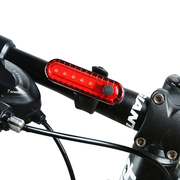 Đèn LED đuôi xe đạp cảnh báo an toàn có thể sạc được nhiều lần B