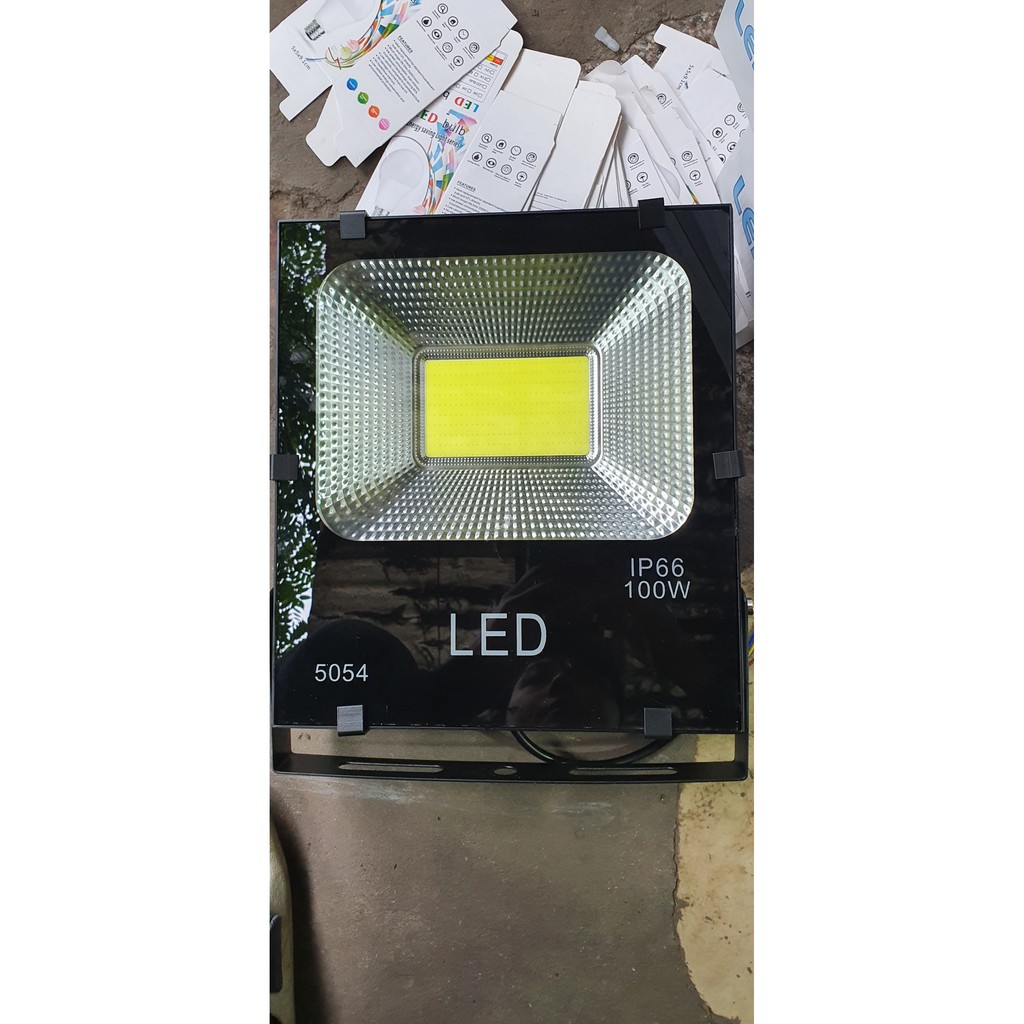 Đèn pha led COB 5054 đủ công suất chống nước IP66