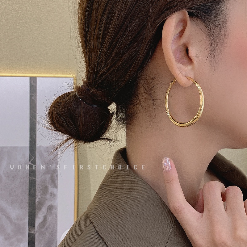 Khuyên tai dạng tròn phong cách đơn giản Vintage