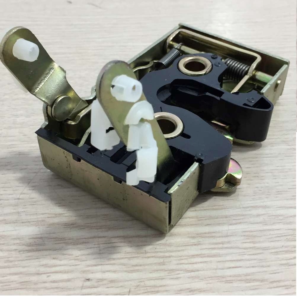 Ổ khóa ngậm cửa/ ruột khóa cửa xe cửu long TMT, DAFC 8 tấn, mã SP EQ153,  bên trái và phải khác nhau