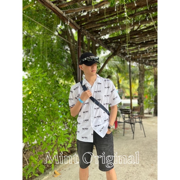 Áo Sơ Mi Hoạ Tiết Hình Chữ Tay Ngắn Cổ Vest Thời Trang Unisex Vải Lụa Chéo