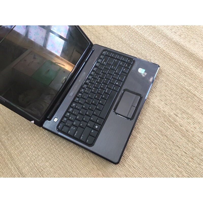 Laptop UFO HP V3000 thời trang văn phòng học tập tốt | BigBuy360 - bigbuy360.vn