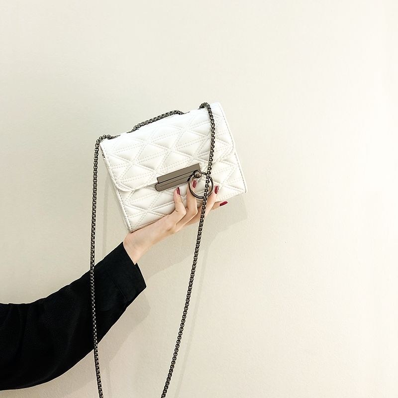 Túi mini đeo chéo thiết kế dây kim loại thời trang dành cho nữ